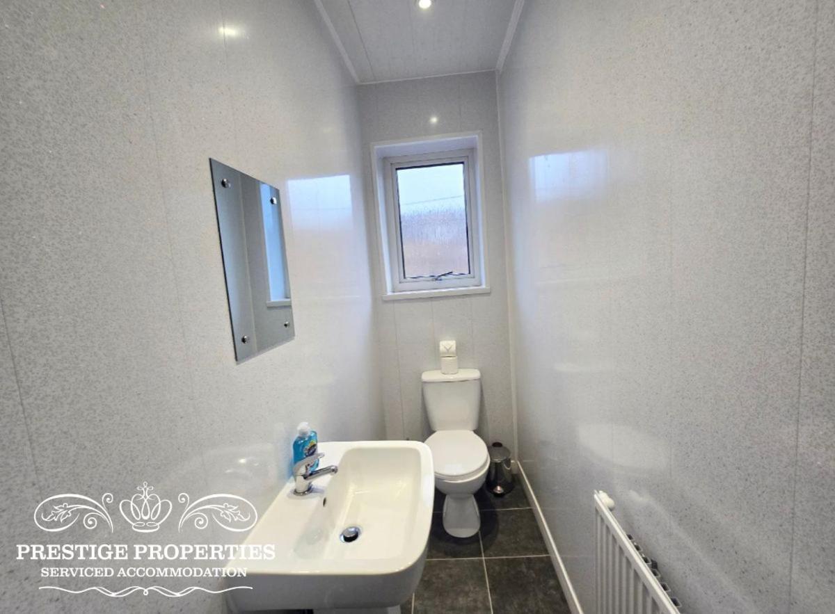 Holiday home Warwick St By Prestige Sa